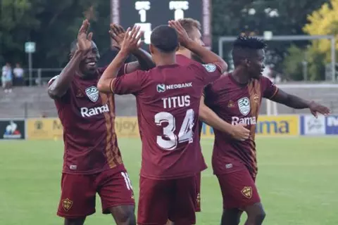 وسط غفلة دفاعية.. ستيلينبوش يتقدم أمام الزمالك في ربع نهائي الكونفدرالية